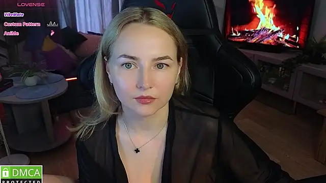 Mira_Mermayd 现场XXX聊天