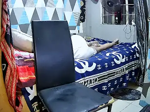 Trish_CurveCock লাইভ XXX চ্যাট