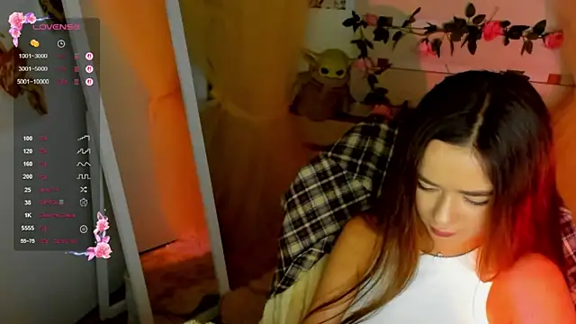 Онлайн чат XXX Bella_XO