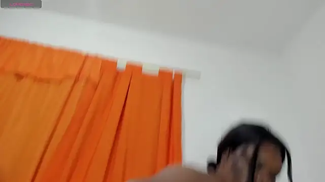 lilybaudyn_'s Live XXX Chat