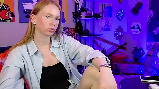 BellaRosewood's Live XXX Chat