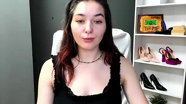 Chatroom XXX en direct de Meagn_Extasy