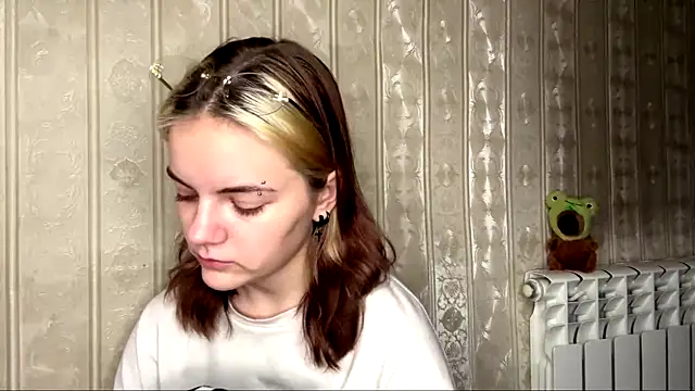 KimWarner Chat XXX live
