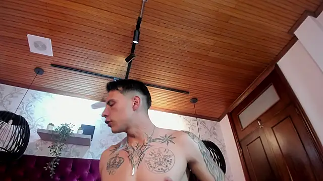 Dustin_SonneのライブXXXチャット