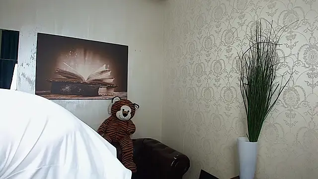Chat +18 de KyloEast ao vivo