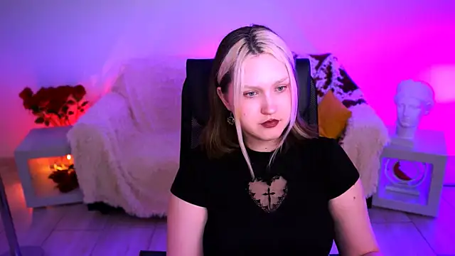 Chatroom XXX en direct de ViolettWoods