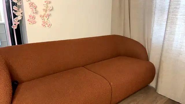 Lumeya_Aura's Live XXX Chat