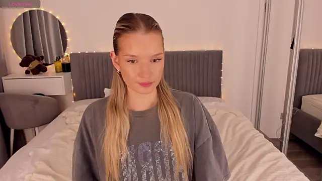 CassieRayss: онлайн-секс-чат