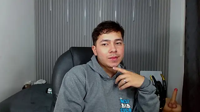 Chat XXX en directo de Julian_Smith21