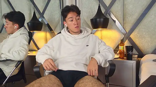 Austin_Reeds_ Live XXX Chat