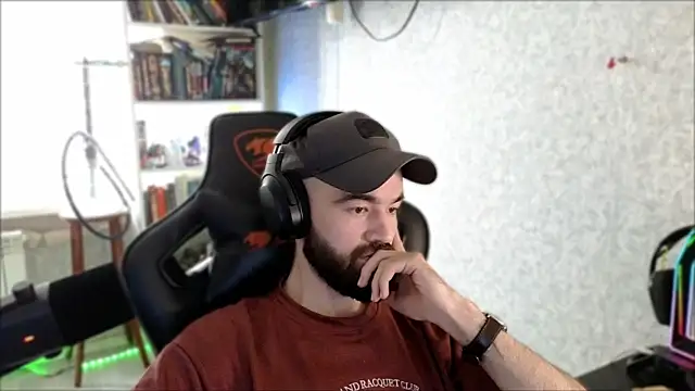 Chatroom XXX en direct de _Serious_Man
