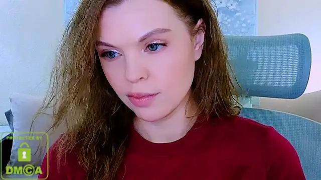 Glossier Adlı Modelin Canlı XXX Sohbeti