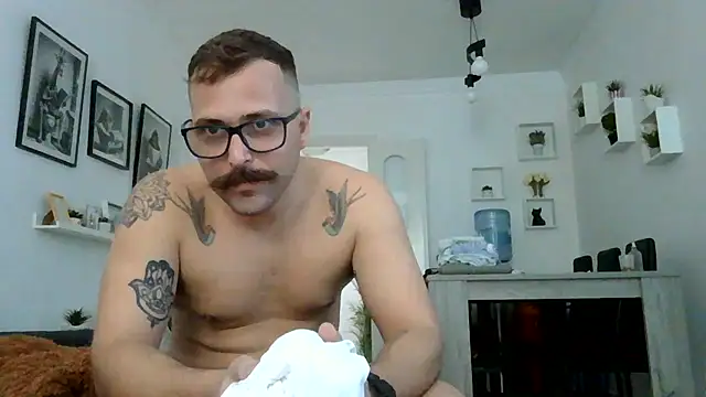 yanick931 Pertunjukan Webcam