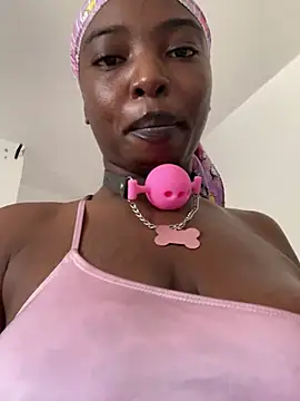 Honeybeespecial's Live XXX Chat
