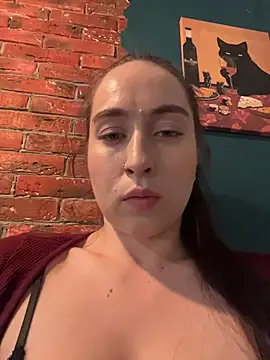 Holly_Playn Live XXX chat
