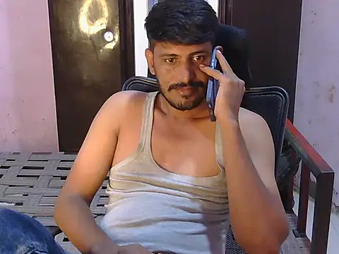 XXX chat uživo modela HotXKrish