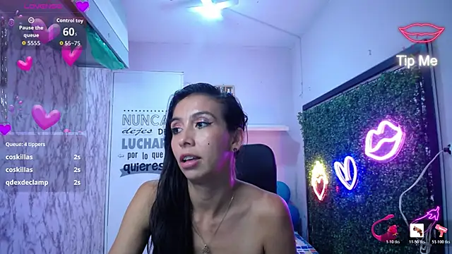 sandra_petite19 Chat XXX live