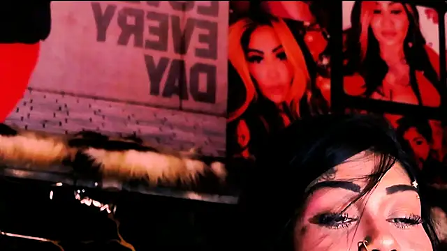 indian_dreamgirl 即時 XXX 聊天