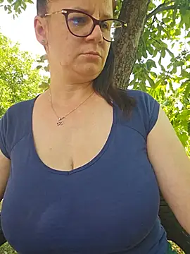 KristenVega Adlı Modelin Canlı XXX Sohbeti