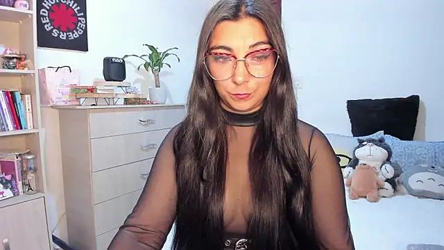 دردشة Karla_hernandez_ الجنسية المباشرة