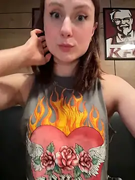 XXX chat uživo modela Dina_Tease