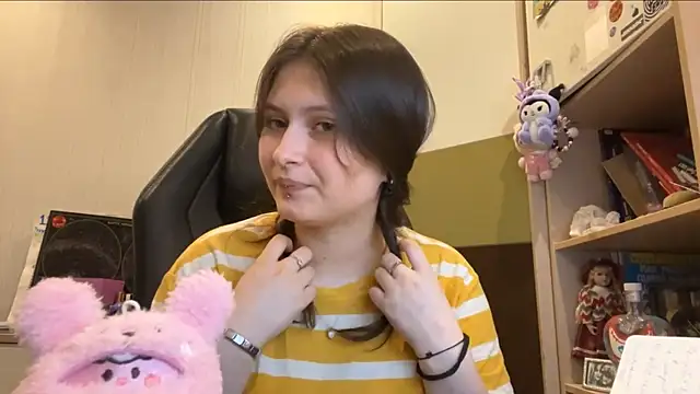 MnemonicSimplism's Live XXX Chat