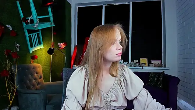 AmyNox Adlı Modelin Canlı XXX Sohbeti
