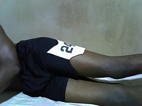 Chat +18 de hornyboy2555 ao vivo