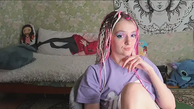 Cutie_Adelia élő XXX-chatje