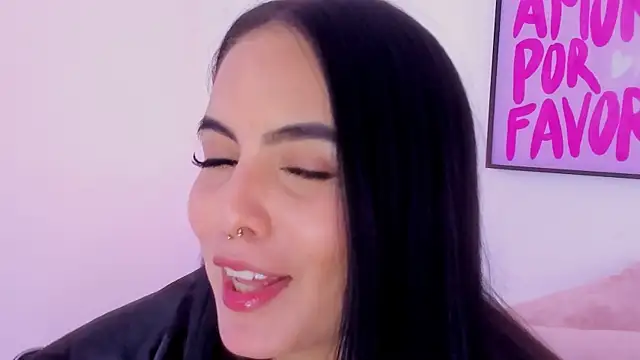 Živý XXX chat camilaa7
