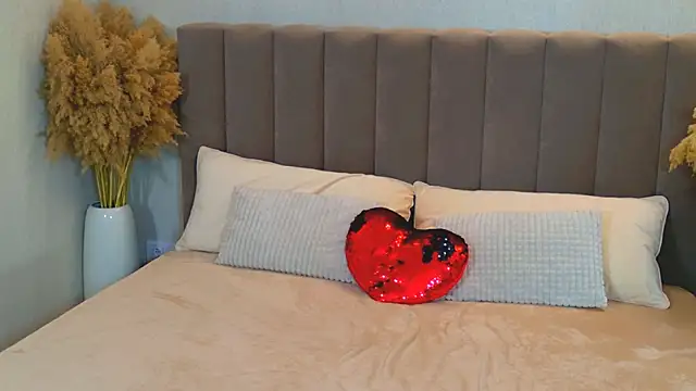 EdenSolis – Naživo XXX chat