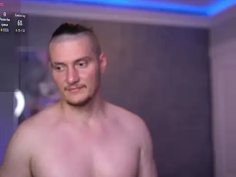 Alex_Wilde élő XXX-chatje