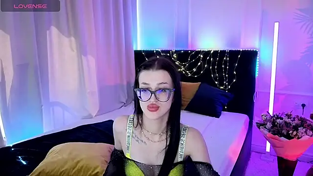 Chat XXX en directo de Ariella_Me