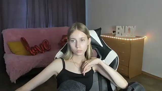 ModelPi's Live XXX Chat