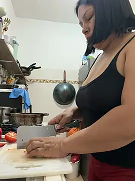 Chat +18 de ISABELLA__LUNA ao vivo
