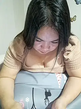 Chat +18 de Safiyawild69 ao vivo