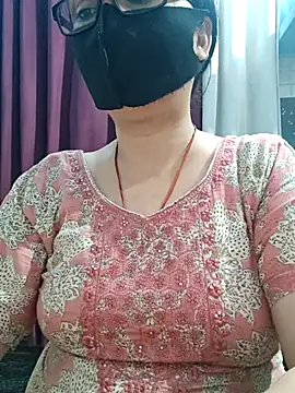 Czat XXX na żywo – Aishwaryaa_69