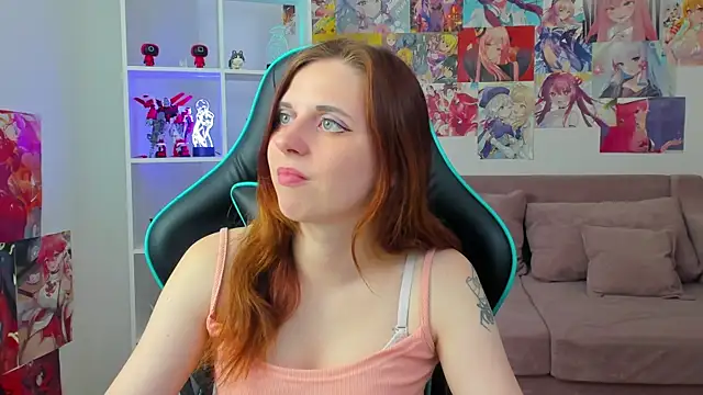 FreyaVeys' Live XXX Chat