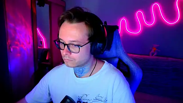 MeLanXolik's Live XXX Chat