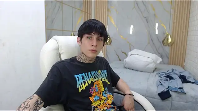 Chatroom XXX en direct de Cry_thereal