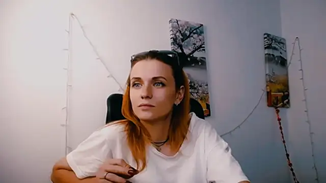 PeppyMia Live XXX-chat