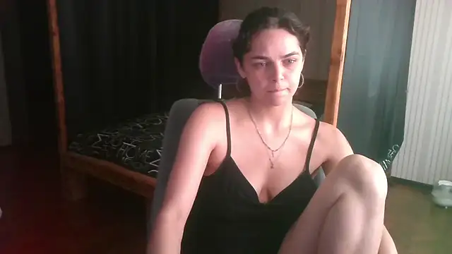 EthelsLover live XXX chat