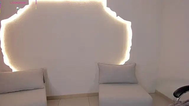 VeronicaBluen Live XXX chat