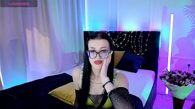 Ariella_Me 即時 XXX 聊天