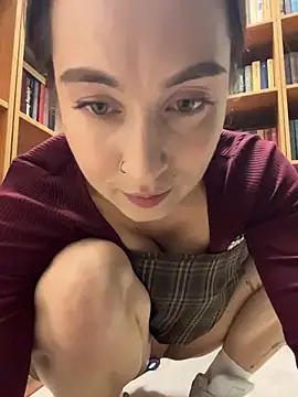 Holly_Play 现场XXX聊天