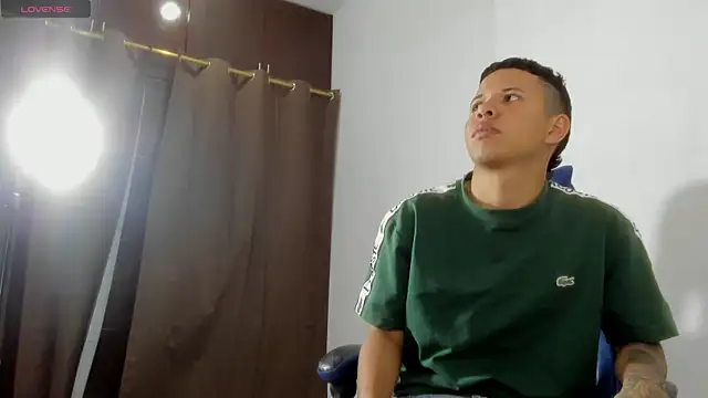 StevenSlimBoy – Naživo XXX chat