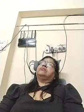 bigbum68's Live XXX Chat