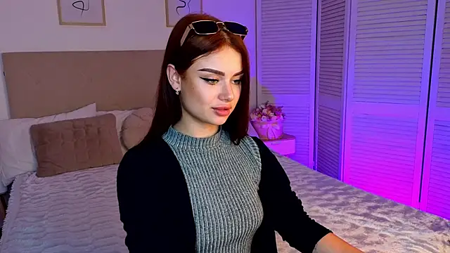 Silena_sky's Live XXX Chat