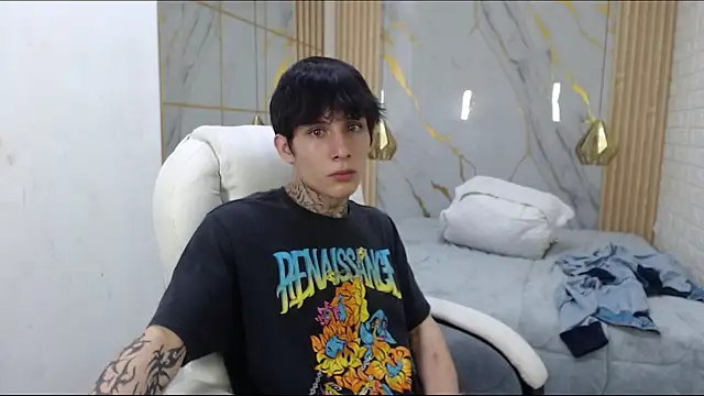 Cry_thereal 现场XXX聊天
