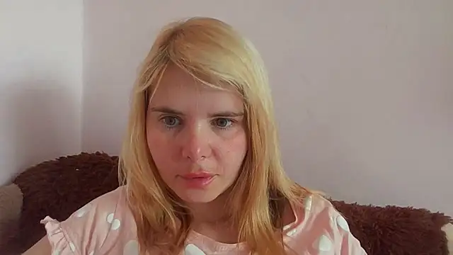 HornyElenan Live XXX chat
